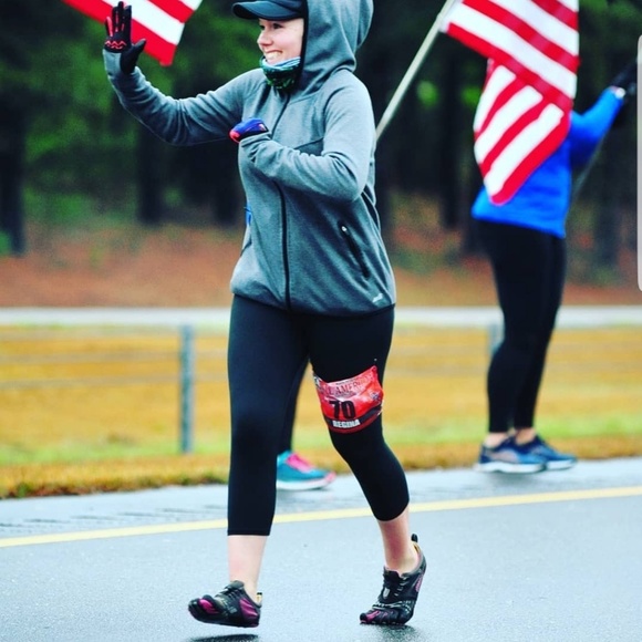 Meet your Posher, Gina - Picture 5 of 5